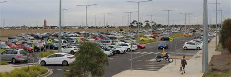 Melbourne’s station parking problem – Daniel Bowen