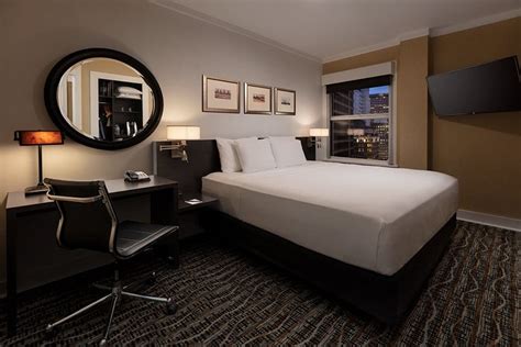 Executive Hotel Pacific Downtown Seattle Rooms: Pictures & Reviews ...