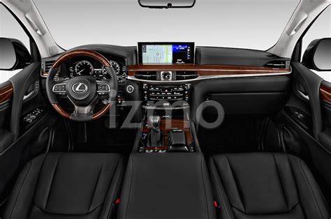 2018 Lexus LX 570 5 Door SUV Dashboard Stockphoto | izmostock