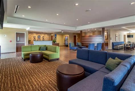 Comfort Inn And Suites Harrisburg Airport Hershey South- Middletown PA ...