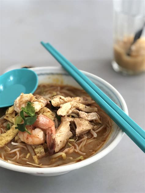 The Best Food in Kuching, Sarawak, According to Locals | Jayndee