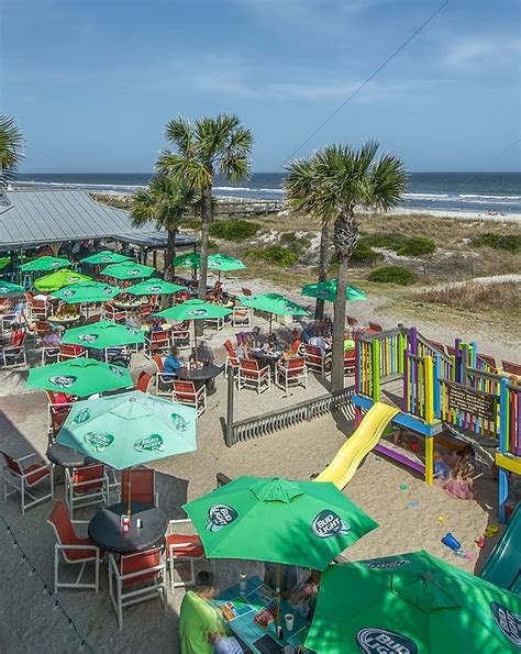 Sliders Seaside Grill Restaurant & Tiki Bar on Fernandina Beach in ...