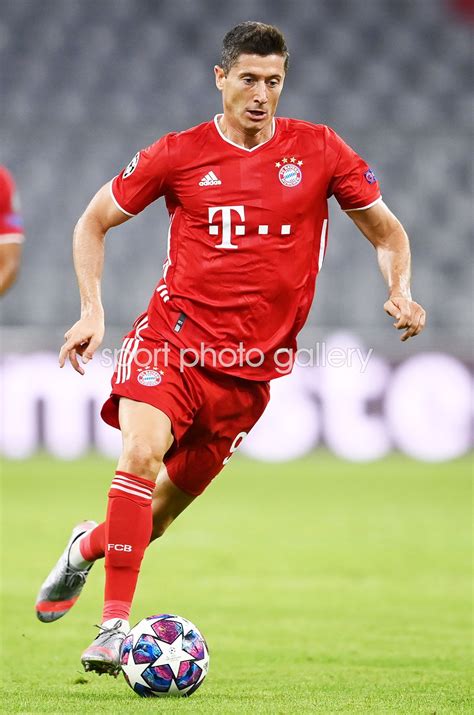 Robert Lewandowski Bayern Munich Champions League 2020 Images | Football Posters