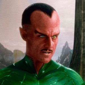 Mark Strong plays Green Lantern leader Sinestro | PEP.ph