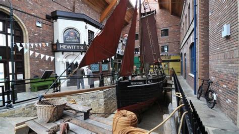 Grimsby Fishing Heritage Centre - CBBC - BBC