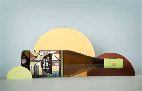 15 Best Wine Label Design you would buy – Complete Business News