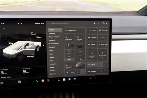 2025 Tesla Cybertruck: 21 Interior Photos | U.S. News