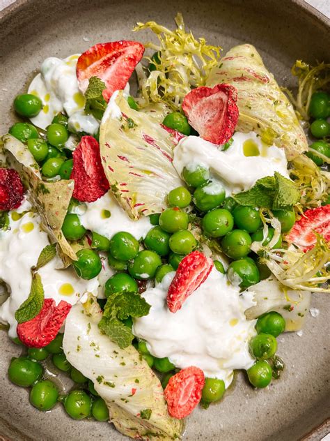 Garden Pea Salad With Stracciatella Di Bufala - Shemesh Kitchen Shemesh Kitchen