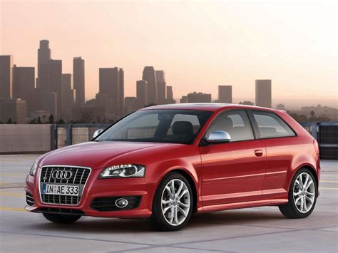 Audi S3 Hatchback - How Car Specs