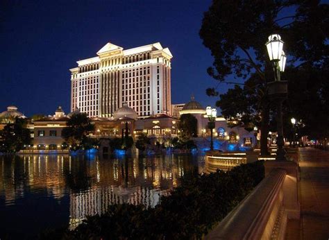 Cheap Hotels in Las Vegas | Las vegas hotels, Cheap hotels, Las vegas