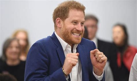 Prince Harry's 'Legend of Aviation' award slammed as 'insult' to Prince ...