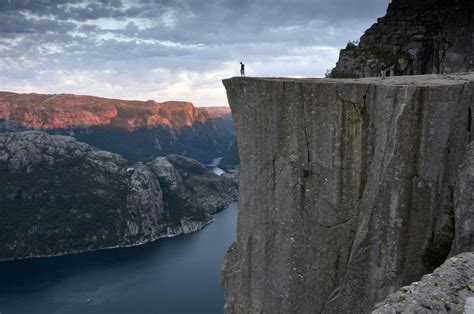 The 10 Most Popular Mountain Hiking Trails in Norway - Daily Scandinavian