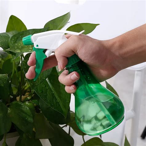 Water spray Empty Spray Bottle Plastic Watering The Flowers Water Spray For Salon Plants water ...