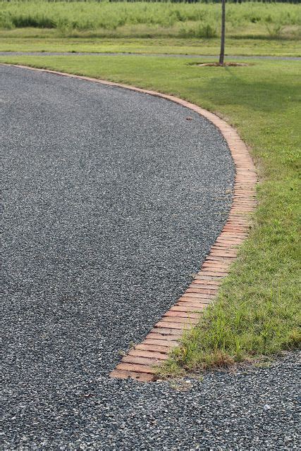 Driveway Edging Ideas For Gravel | earth-base