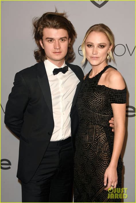 Stranger Things' Joe Keery & Girlfriend Maika Monroe Couple Up at InStyle's Golden Globes 2018 ...