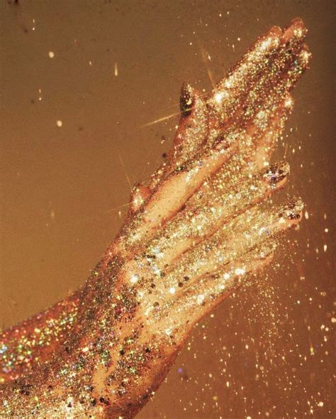 Gold Glitter Aesthetic