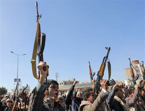 U.S. Missiles Strike Houthi Targets in Yemen After Red Sea Attacks ...