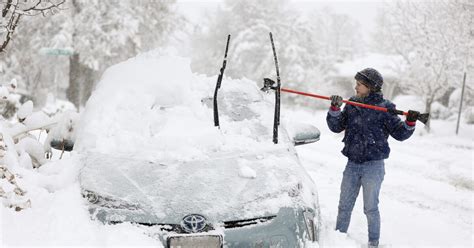 California Under Blizzard Warning for First Time Since 1989 | NTD