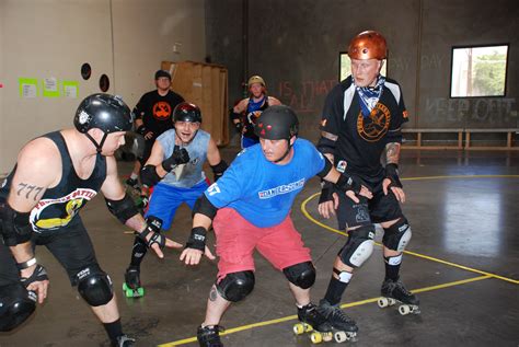 Phoenix's only men's roller derby team speaks out | Fronteras