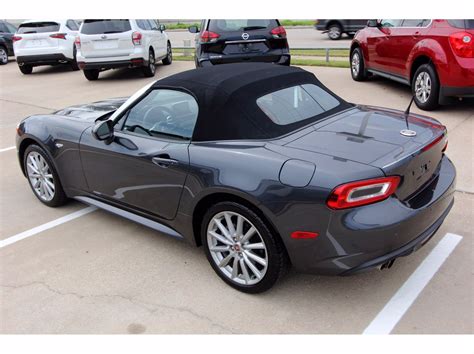 Pre-Owned 2017 FIAT 124 Spider Lusso Convertible RWD Convertible