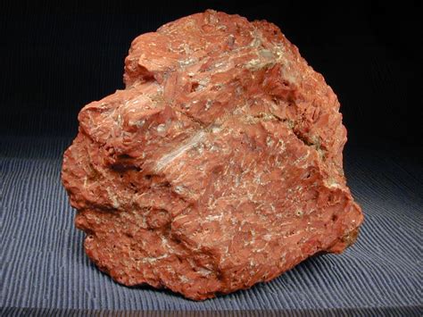 Yeso rojo | Minerales, Rocas, Geología