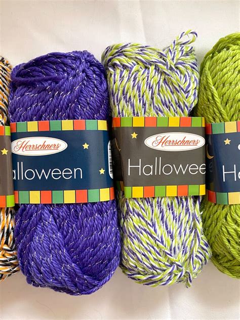 Sparkle yarn Herrschners Halloween Yarn worsted 4 glitter | Etsy