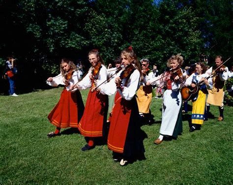 Sweden Culture Facts | Swedish Culture - Stockholm Stockholms Lan Sweden People Of The World ...