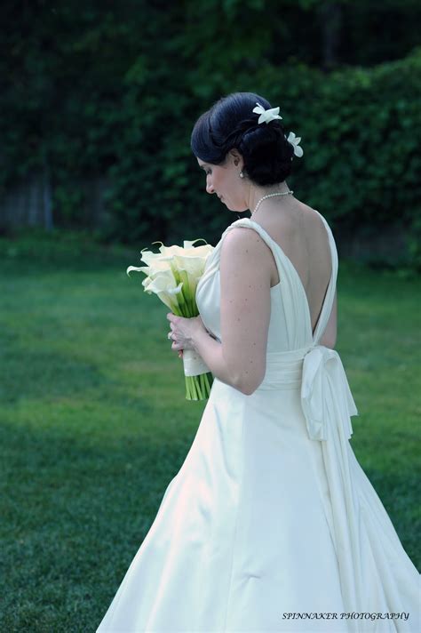 Bank of Flowers: Calla Lily Wedding