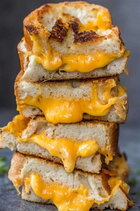 Classic Grilled Cheese Recipe - Valentina's Corner