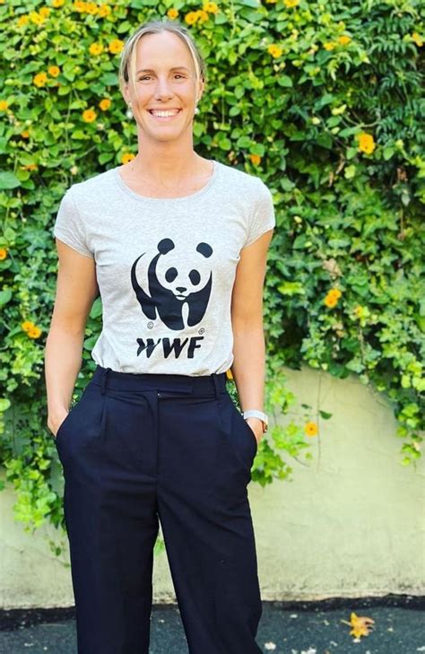 Olympian Bronte Campbell swaps the pool for trees as part of WWF ...