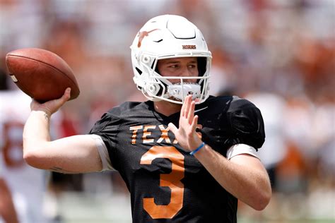 Quinn Ewers and Texas are already igniting fear in opposing teams