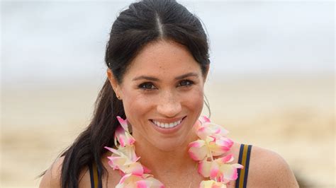 Meghan Markle emerges from outdoor swim in candid photo: SEE | HELLO!