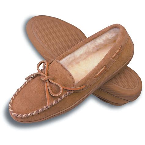 Women's Minnetonka Moccasins Pile Lined Hardsole Indoor / Outdoor ...