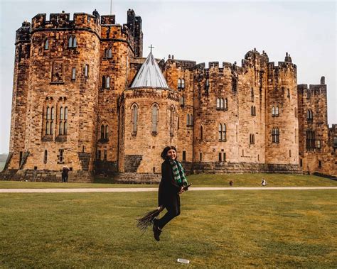 10+ Magical Alnwick Castle Harry Potter Filming Locations & Activities (2021)! in 2021 | Alnwick ...