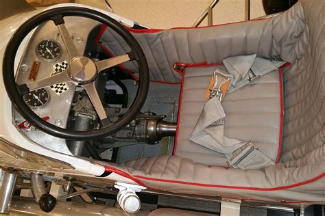 1946 KURTIS KRAFT MIDGET SPRINT CAR - Interior - 225627