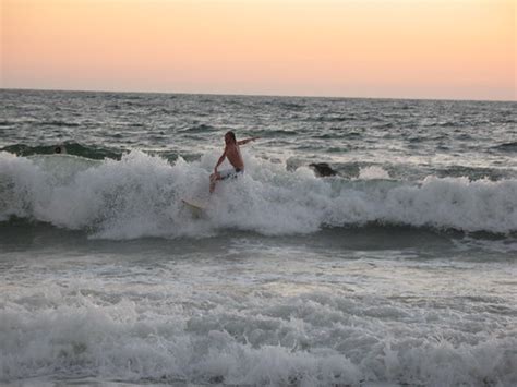 Hermosa Beach Surfing | If you're into surfing, Hermosa Beac… | Flickr