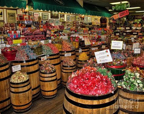 Photograph of an old-fashioned candy store in Laguna Beach, California. Description from ...