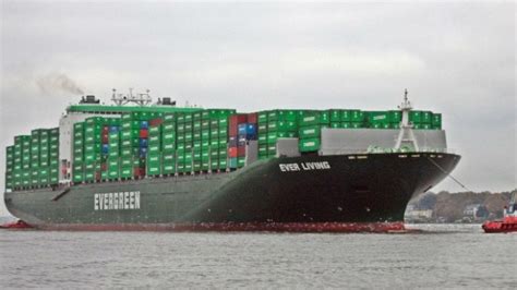 Evergreen Orders Six of the World's Largest Container Ships