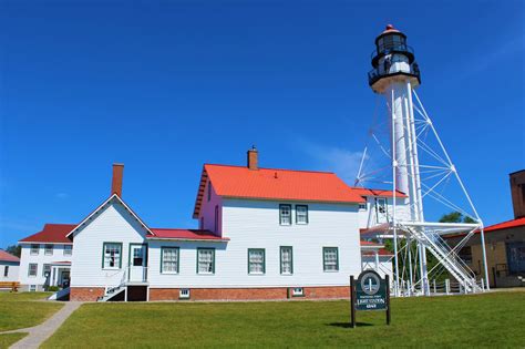 Lake Superior Lighthouses - Lake Superior Circle Tour