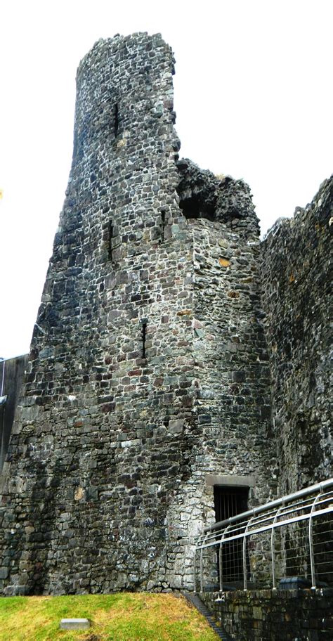 Carmarthen Castle | castle-finders.co.uk