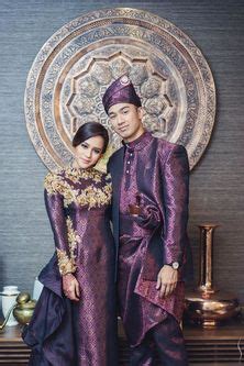 Baju Pengantin Songket Hijau Zamrud - Monique Monty