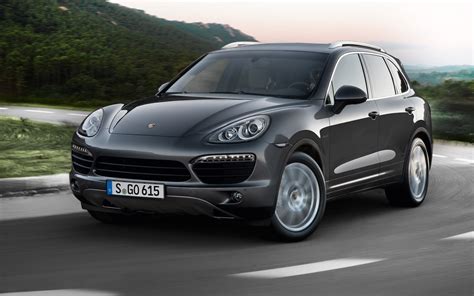 Revealed: Porsche Cayenne S Diesel V-8 Has More Torque Than Cayenne Turbo