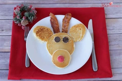 Cute Reindeer Pancakes | Easy Christmas Breakfast | Simple & Seasonal