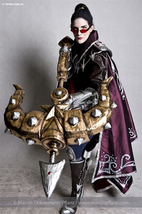 Vayne cosplay I by NastyLady on DeviantArt