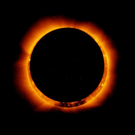 TratoHecho.com: Impactante imagen de un eclipse anular