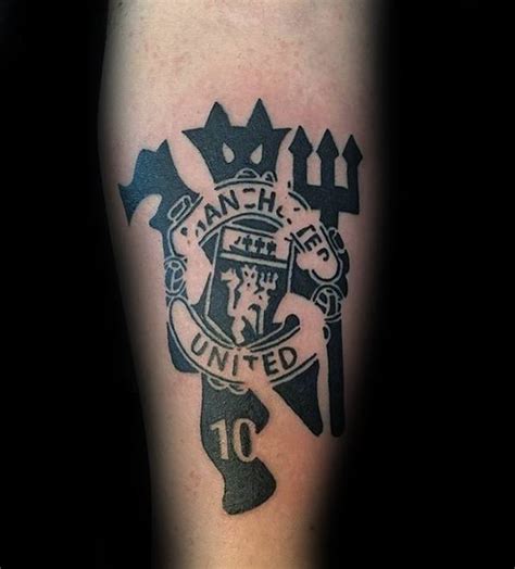 40 Manchester United Tattoo Designs [2023 Inspiration Guide]