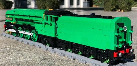 LNER P2 “Prince of Wales” by British Bricks | Brick Model Railroader