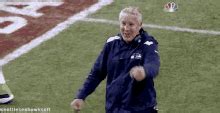 Pete Carroll Chewing Gum GIF - PeteCarroll ChewingGum - Discover ...