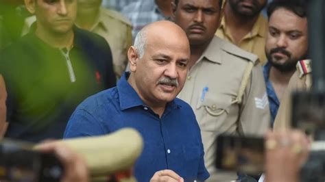 Manish Sisodia summoned by CBI in Delhi liquor scam - India Today