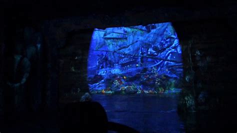 Shanghai Disneyland - Pirates of the Caribbean Ride - Most Breathtaking Disney Ride Yet! - TopMiles